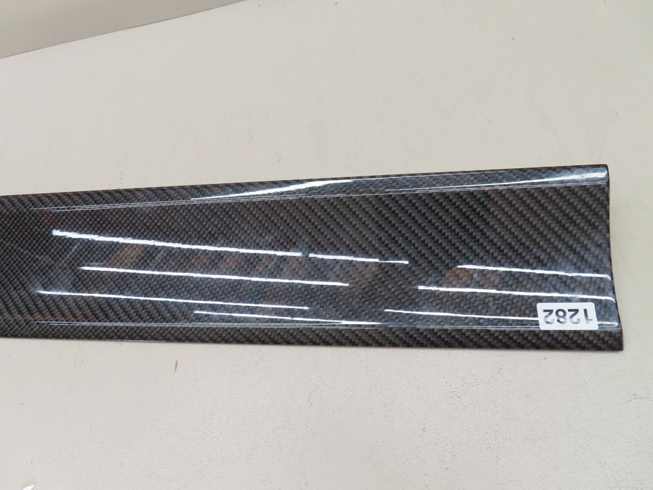 2017-2020 PORSCHE MACAN FRONT RIGHT PASSENGER SIDE DOOR MOLDING TRIM OEM