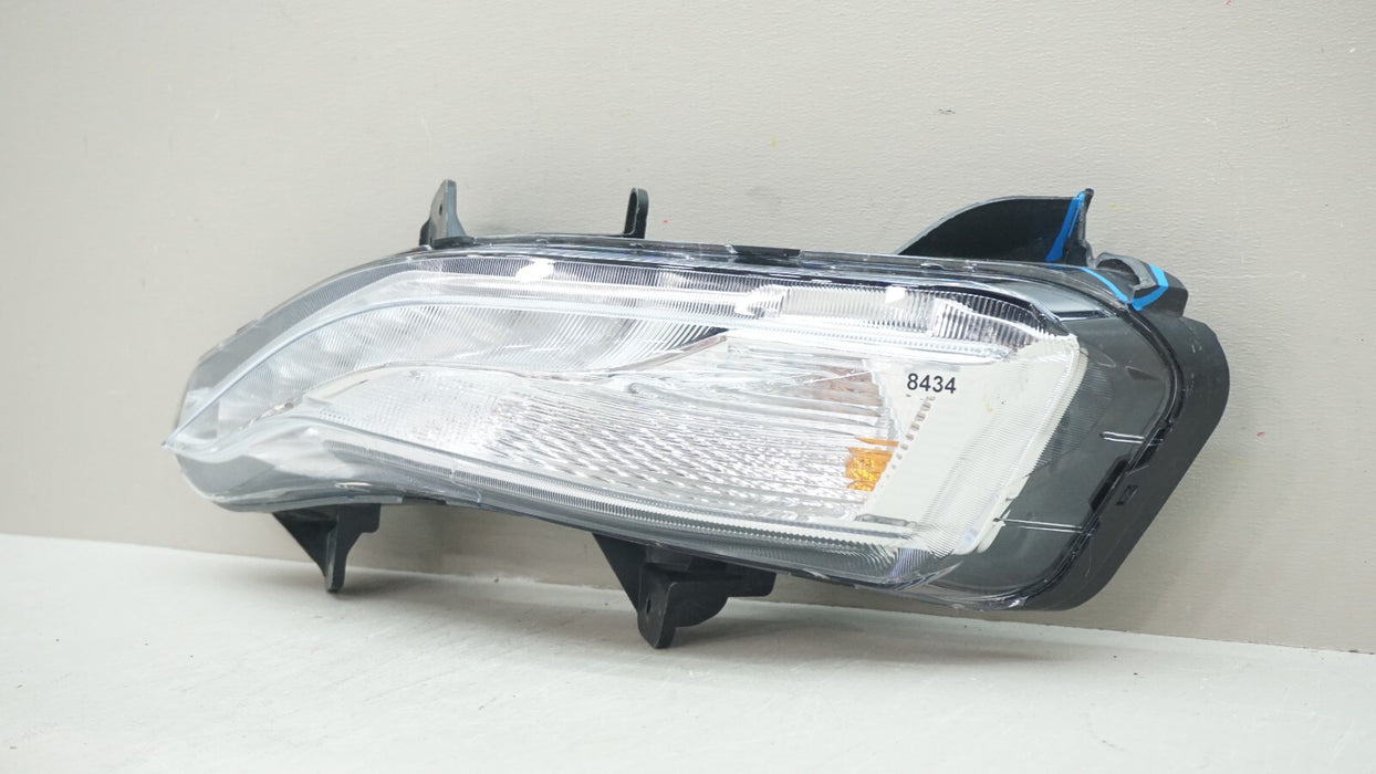 2019-2023 CHEVROLET MALIBU FRONT LEFT DRIVER SIDE DRL FOG LIGHT OEM 84843549