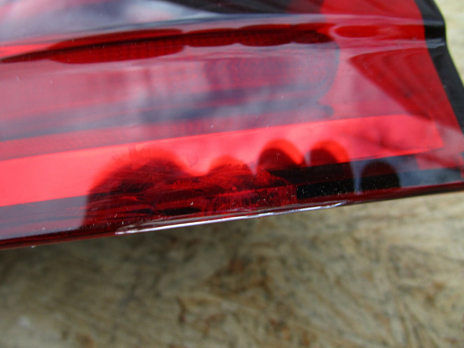 2015 2016 2017 PORSCHE CAYENNE LEFT REAR LED TAILLIGHT TAILLAMP OEM