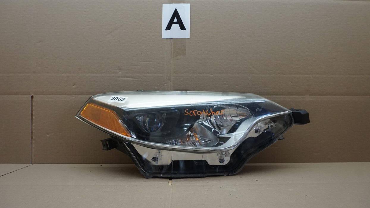 2014-2016 TOYOTA COROLLA FRONT RIGHT PASSENGER SIDE HEADLIGHT LAMP HALOGEN OEM