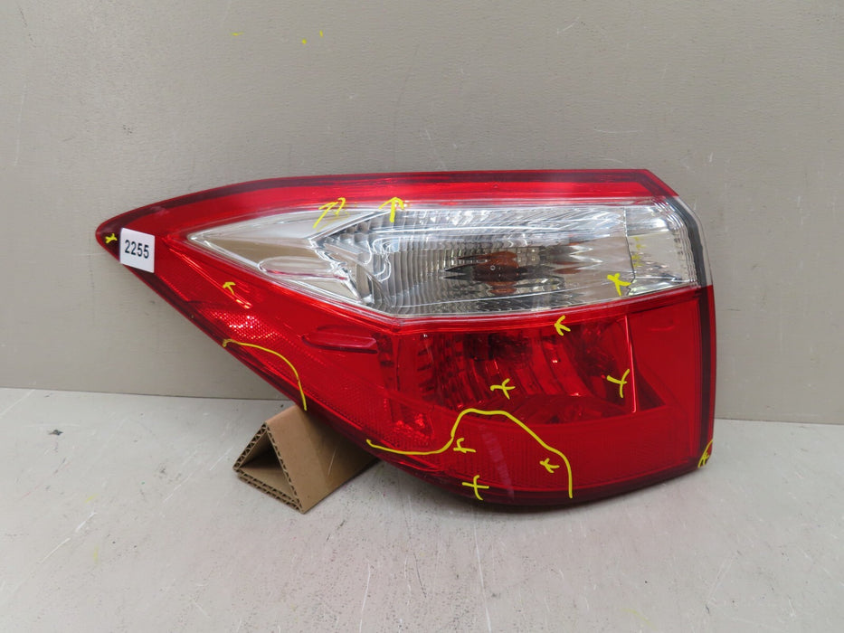 2014-2016 TOYOTA COROLLA REAR LEFT DRIVER SIDE OUTER TAIL LIGHT BRAKE LAMP OEM