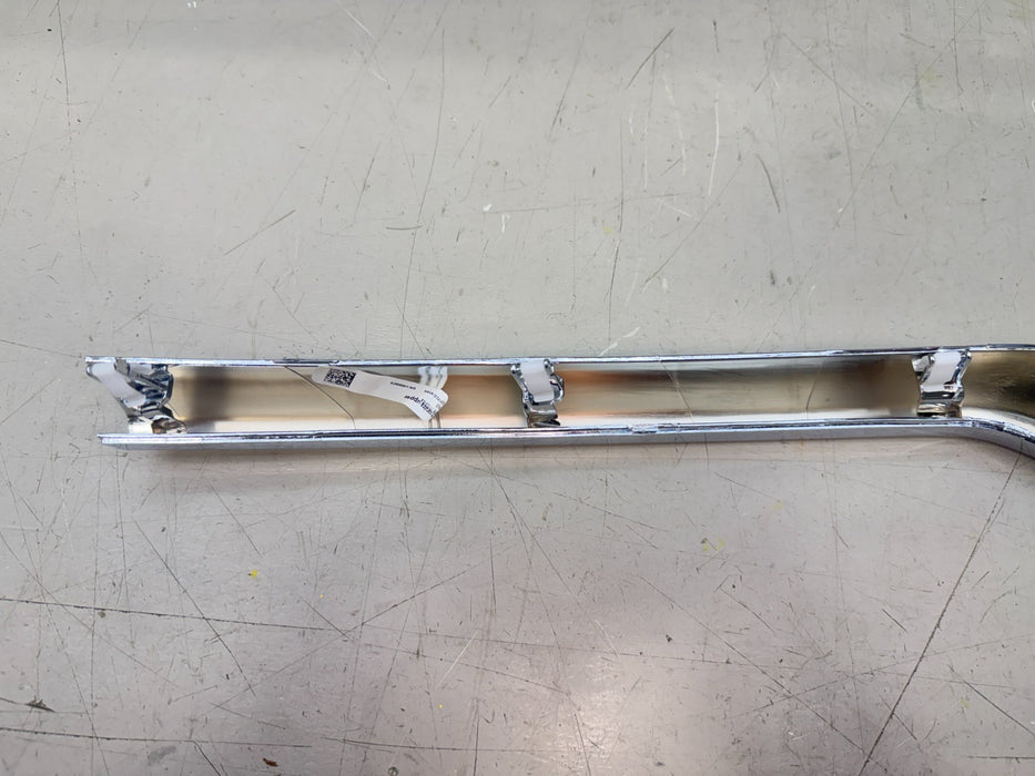 2017-2019 HONDA CR-V RH FRONT GRILLE MOLDING OEM 71123-TLA-A000