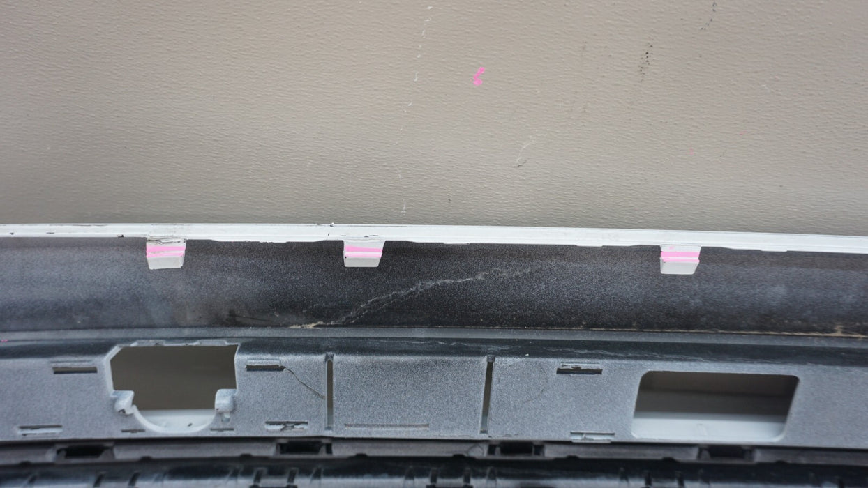 2019-2021 AUDI Q8 REAR MIDDLE/LOWER BUMPER VALANCE 4M0807527D OEM 19 20 21
