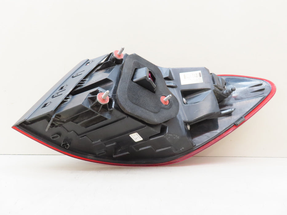 2020-2022 MERCEDES-BENZ GLC CLASS REAR LEFT DRIVER SIDE TAIL LIGHT LED OEM