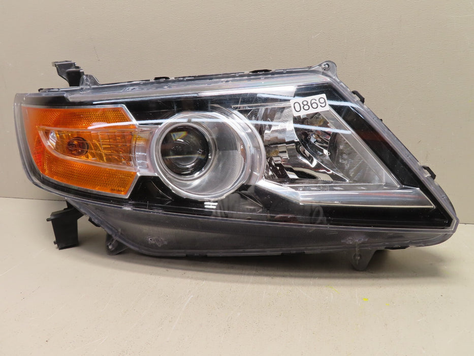 2014 2015 2016 2017 Honda Odyssey right halogen Headlight lamp OEM