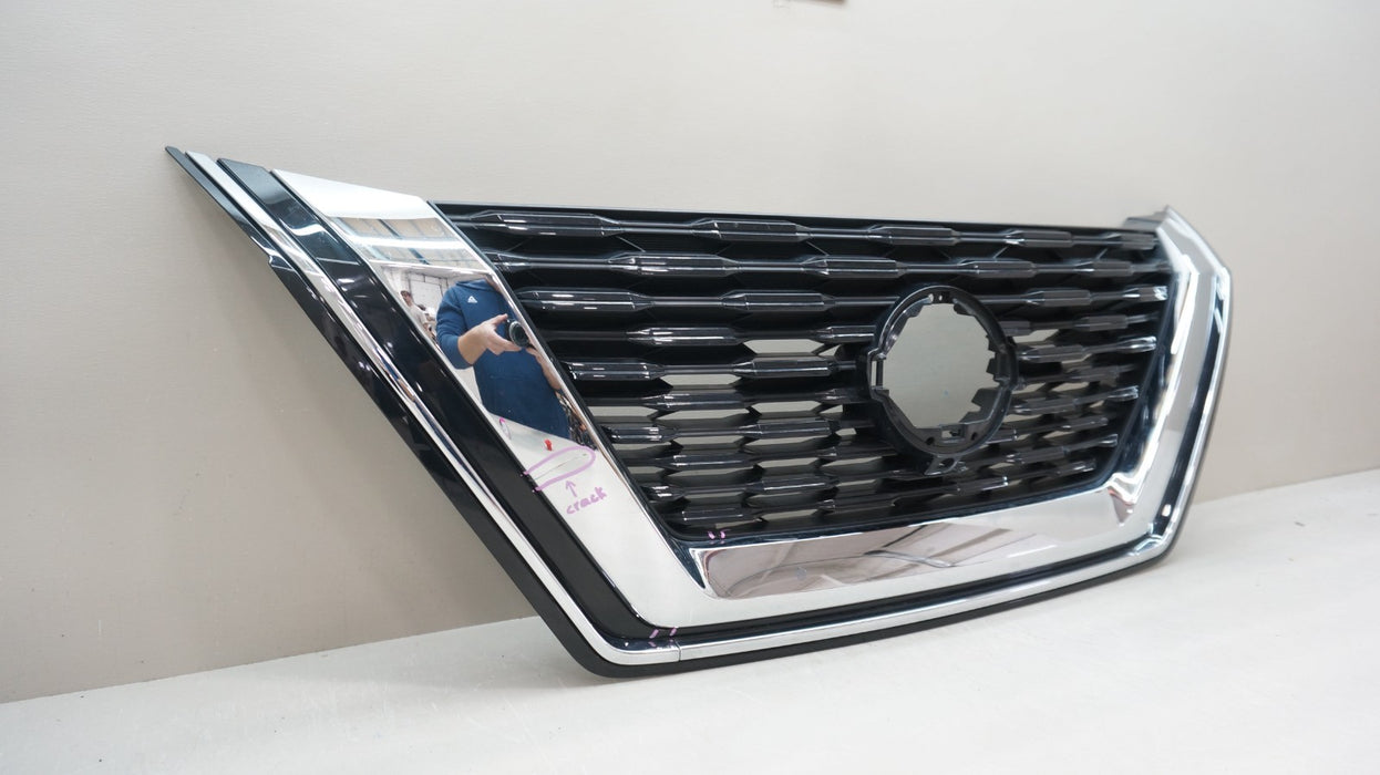 2021-2023 NISSAN ROGUE FRONT BUMPER RADIATOR GRILLE OEM 62310 6RA0A