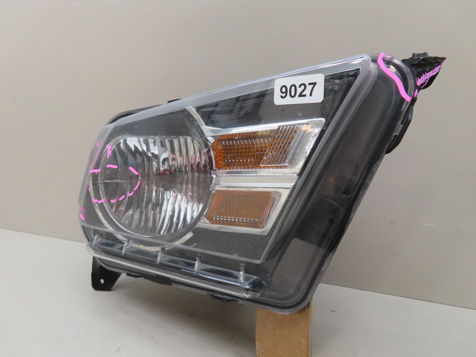 2010-2012 FORD MUSTANG FRONT RIGHT PASSENGER SIDE HEADLIGHT HALOGEN OEM