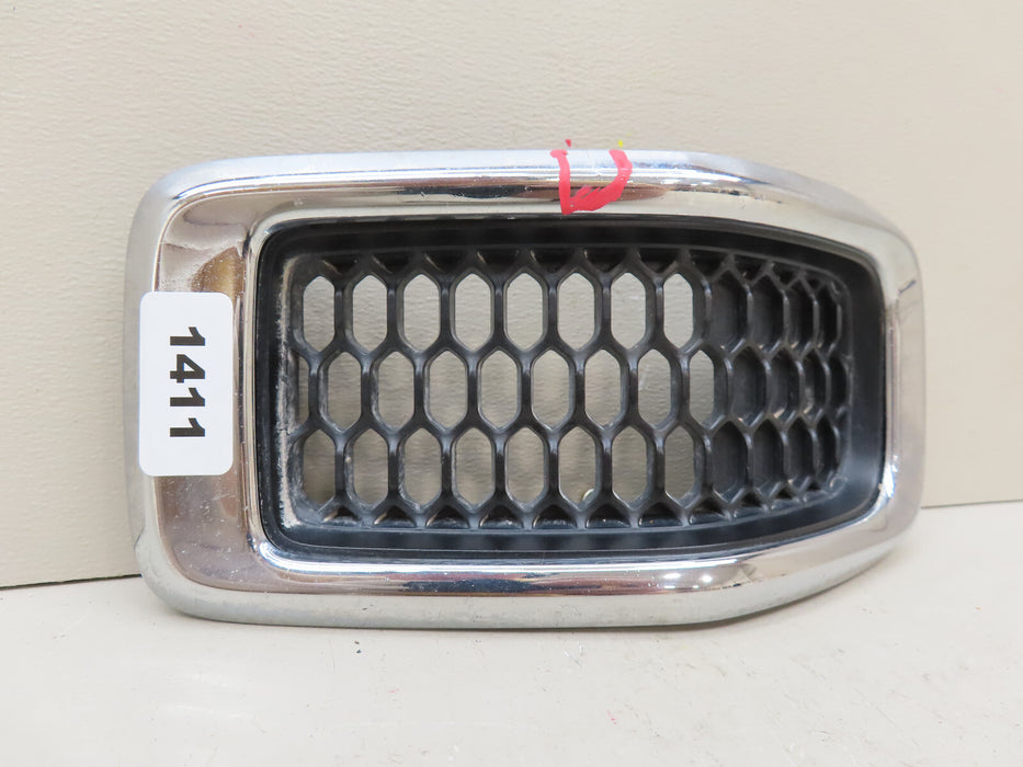 2014-2018 JEEP CHEROKEE FRONT RADIATOR GRILL GRILLE INSERT #4 OEM