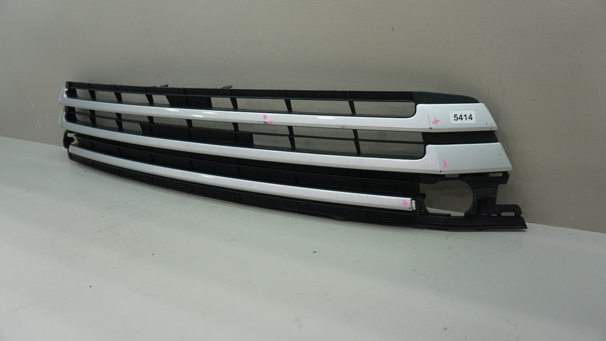 2017-2019 TOYOTA HIGHLANDER FRONT LOWER BUMPER GRILLE GRILL OEM 53112-0E180