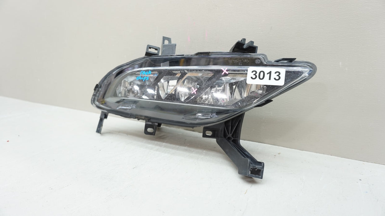 2016-2018 NISSAN MAXIMA FRONT RH RIGHT PASSENGER SIDE FOG LIGHT OEM
