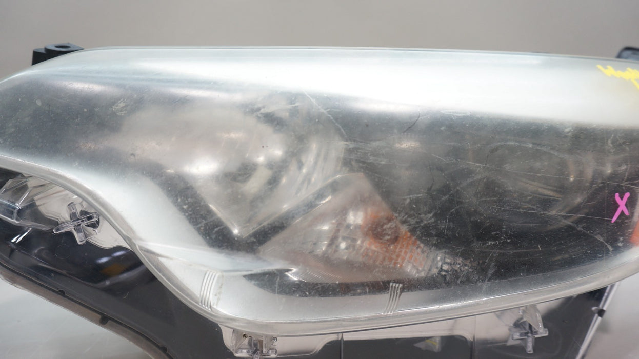 2014-2016 TOYOTA COROLLA FRONT LEFT DRIVER SIDE HALOGEN HEADLIGHT OEM