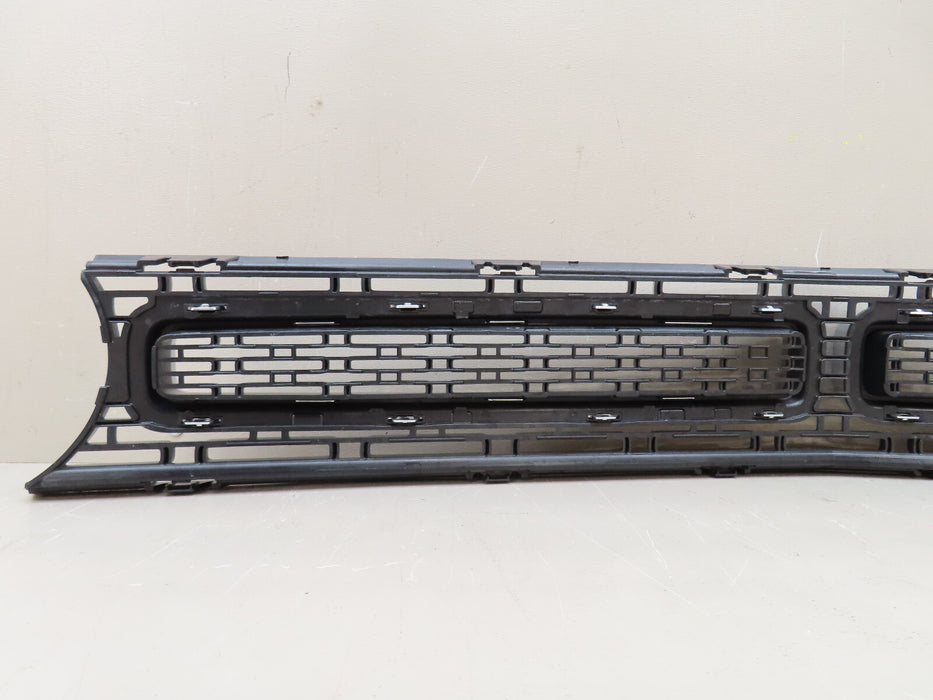 2015-2019 DODGE CHALLENGER FRONT UPPER RADIATOR GRILLE GRILL OEM 9403971