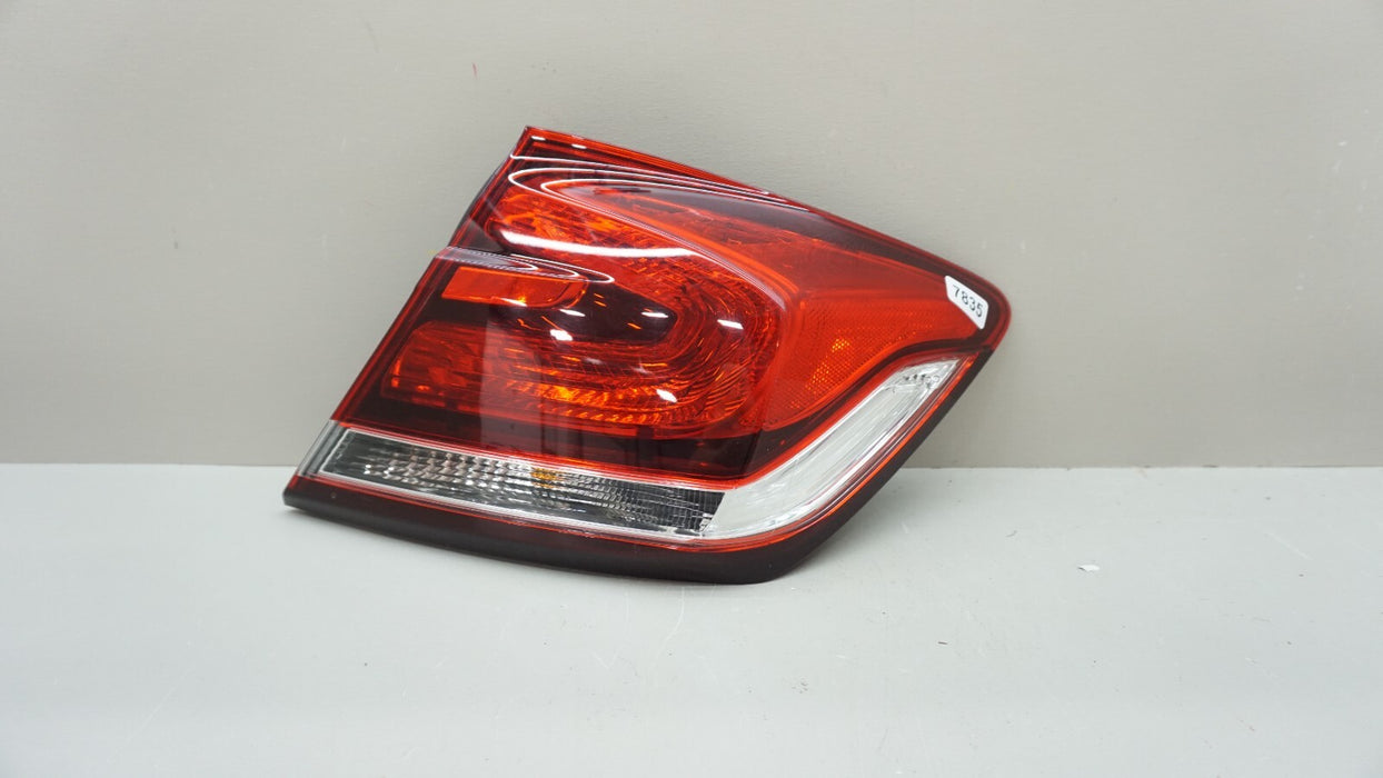 2013-2015 HONDA CIVIC SEDAN RIGHT PASSENGER SIDE HALOGEN TAIL LIGHT OEM 13 14 15