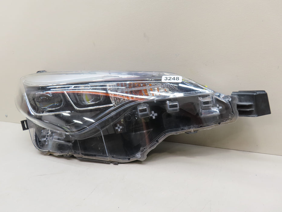 2017-2019 TOYOTA COROLLA FRONT RIGHT PASSENGER SIDE HEADLIGHT OEM