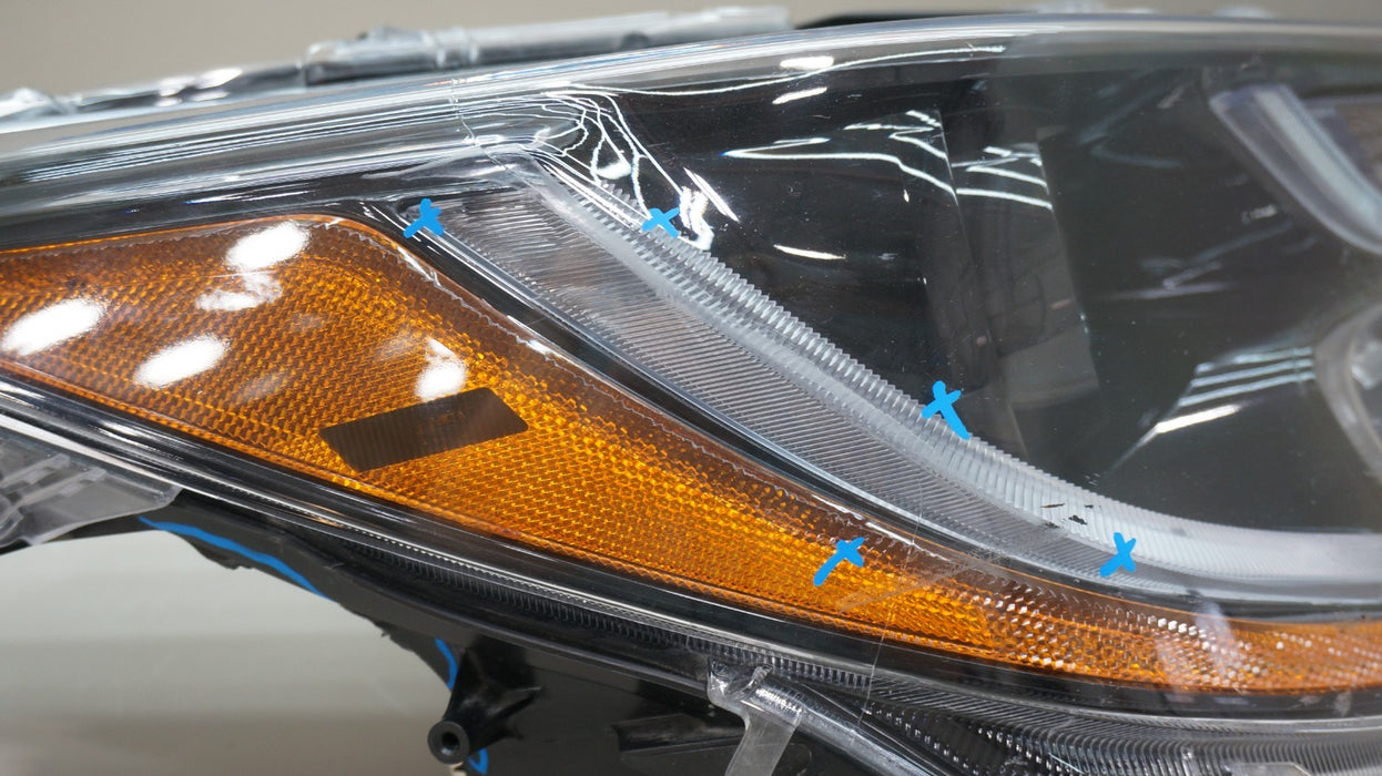 2020-2022 TOYOTA COROLLA FRONT RIGHT PASSENGER SIDE HALOGEN HEADLIGHT OEM