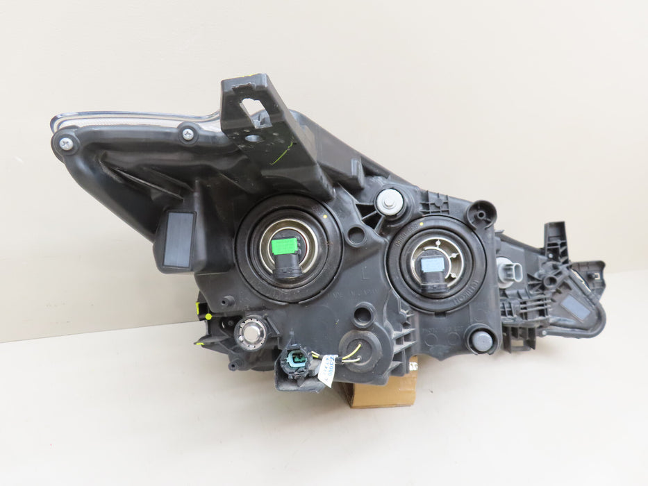 2021-2024 NISSAN KICKS FRONT LEFT DRIVER SIDE HEADLIGHT HALOGEN OEM