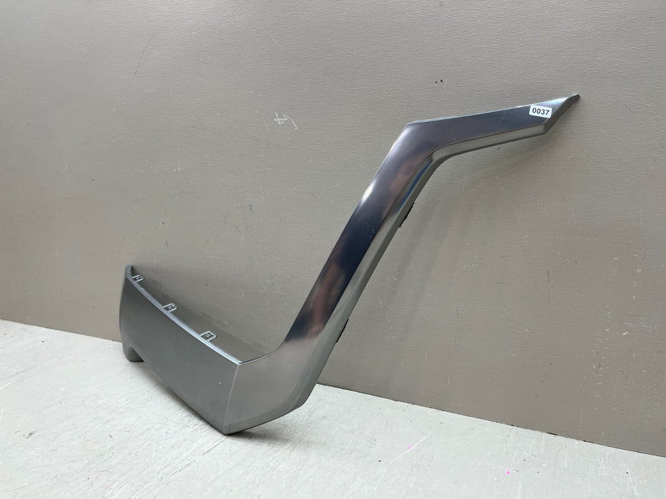 2023-2025 HYUNDAI PALISADE RIGHT PASSENGER FRONT BUMPER MOLDING OEM 86596-S8SA0