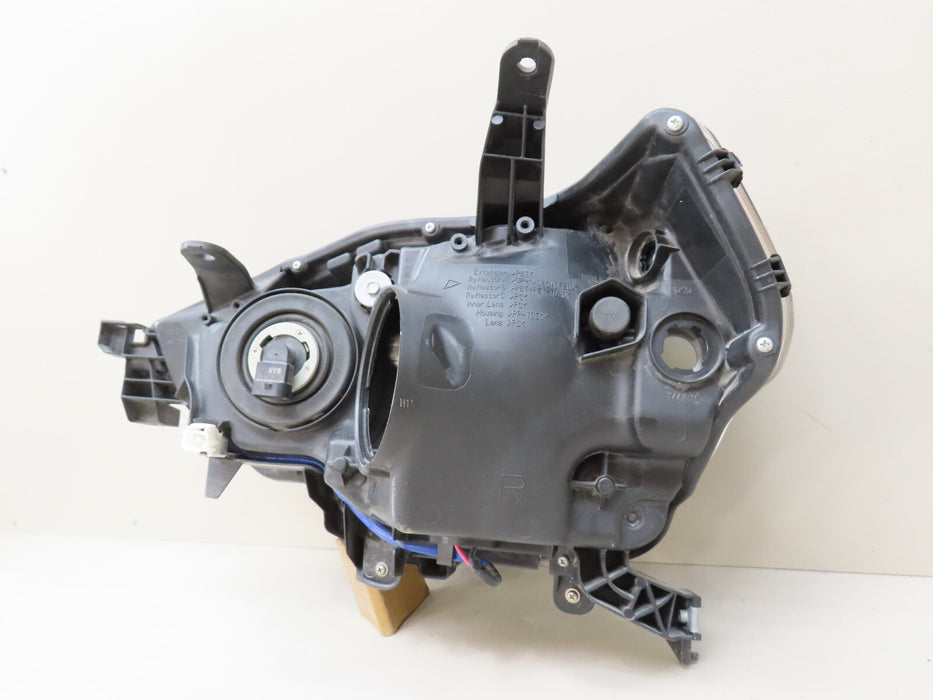 2014-2020 TOYOTA 4RUNNER HEADLIGHT FRONT RIGHT PASSENGER SIDE HALOGEN OEM