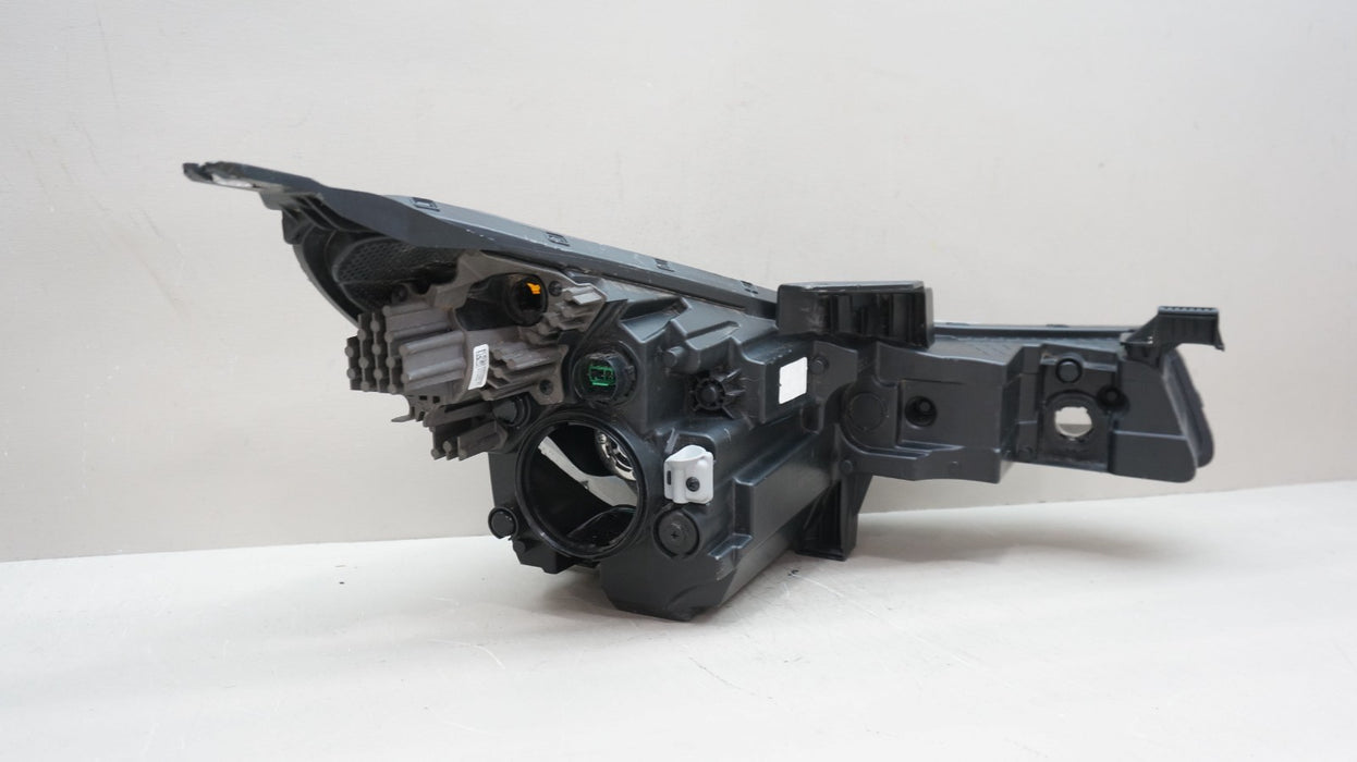 2021-2023 HYUNDAI ELANTRA FRONT LEFT DRIVERS SIDE HALOGEN HEADLIGHT OEM