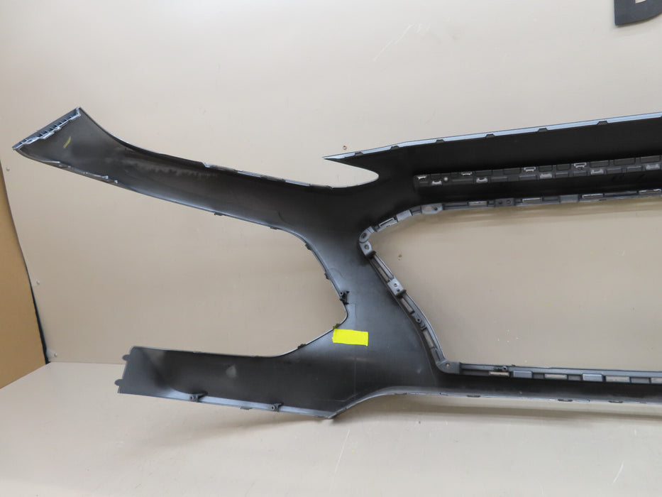 2018 2019 2020 HYUNDAI KONA FRONT BUMPER COVER OEM 86511-J9000