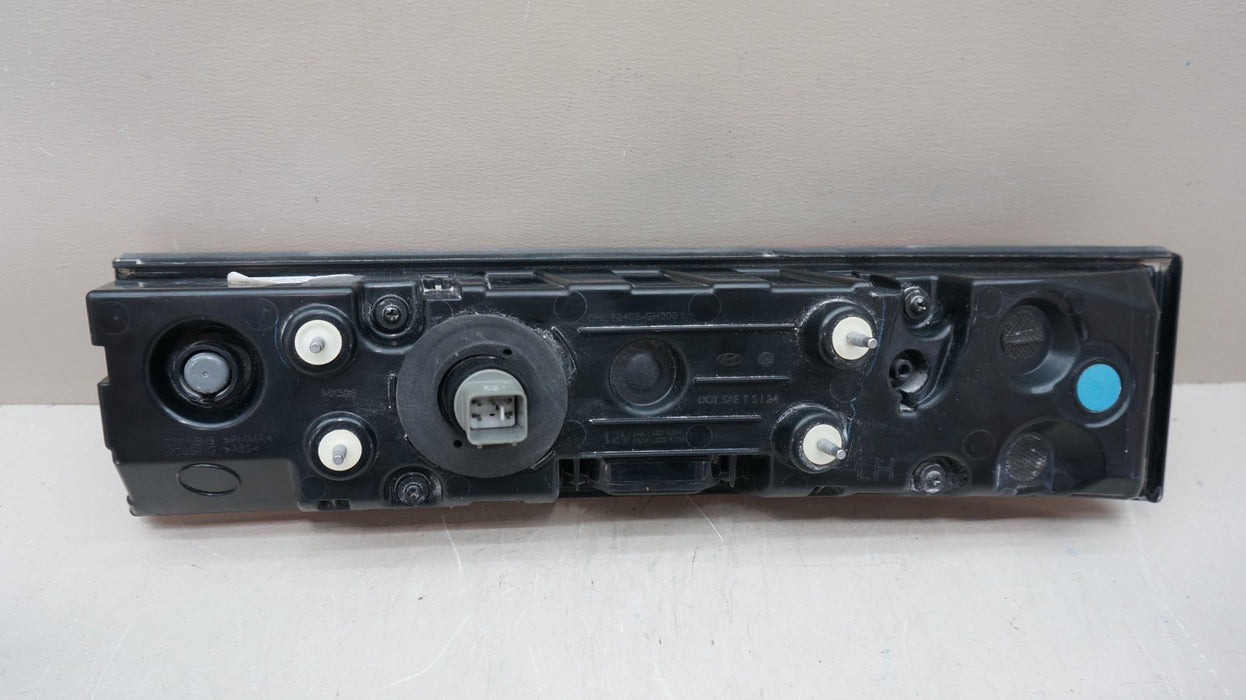2024-2025 HYUNDAI SANTA FE REAR LEFT SIDE LED INNER TAIL LIGHT OEM 92403-GH000
