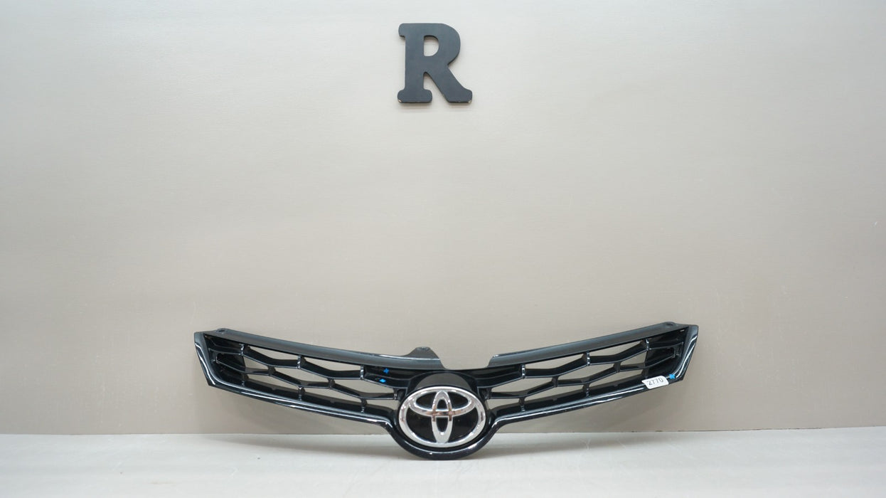 2014-2016 TOYOTA COROLLA S FRONT UPPER BUMPER GRILLE OEM 53100-02570