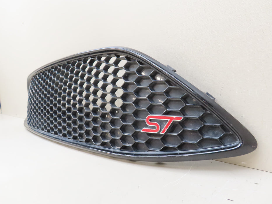 2015-2017 FORD FOCUS ST FRONT RADIATOR GRILL GRILLE OEM