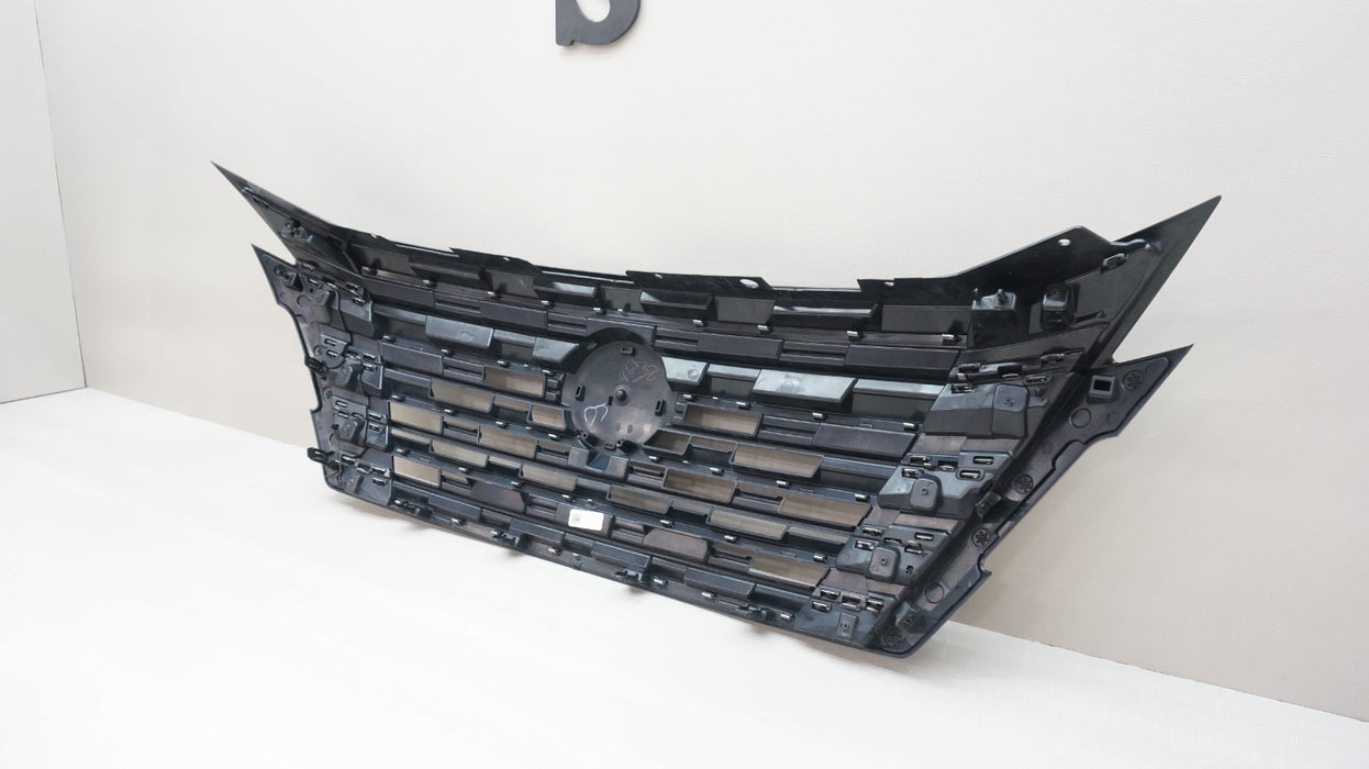 2024-2025 NISSAN ROGUE FRONT BUMPER RADIATOR GRILLE OEM