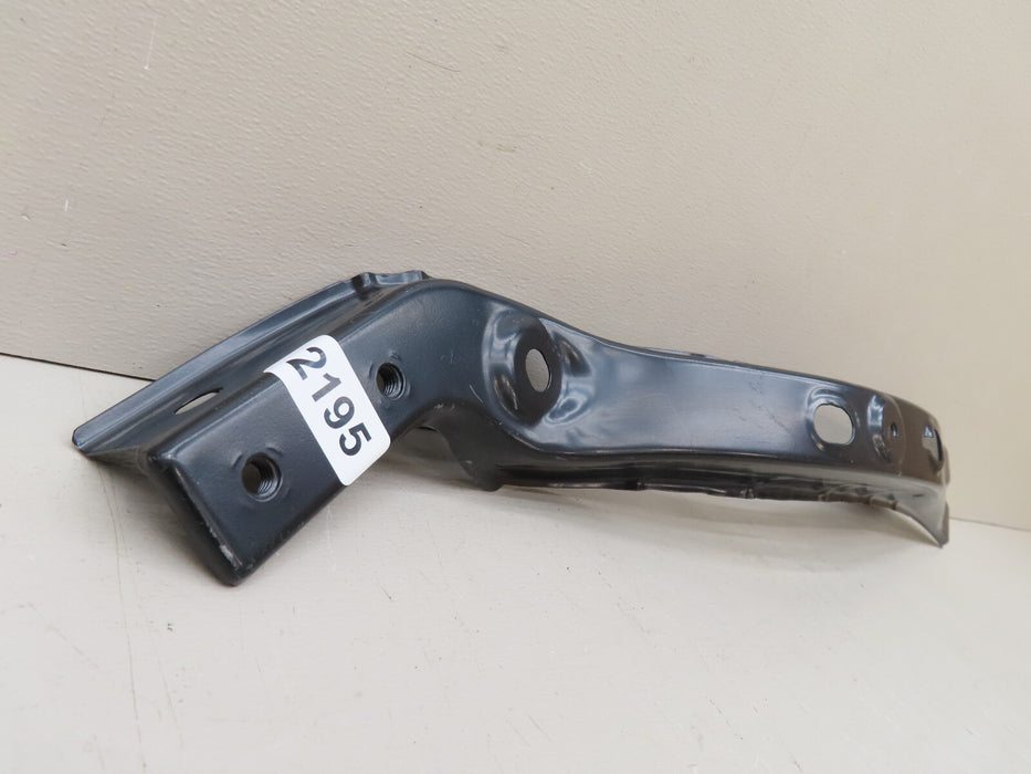 2014-2018 SUBARU FORESTER FRONT RIGHT UPPER RADIATOR SUPPORT BRACKET OEM