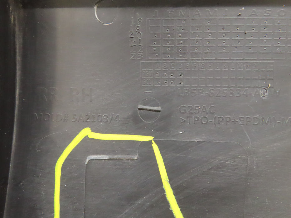 2020 2021 FORD EXPLORER REAR RIGHT PASSENGER LOWER DOOR MOLDING OEM