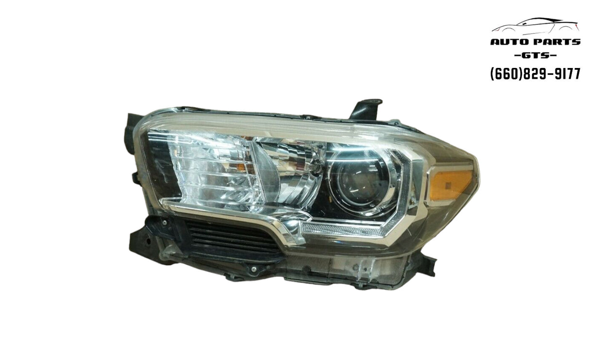 2016-2018 TOYOTA TACOMA LEFT DRIVER SIDE HEADLIGHT HALOGEN LAMP OEM 16 17 18