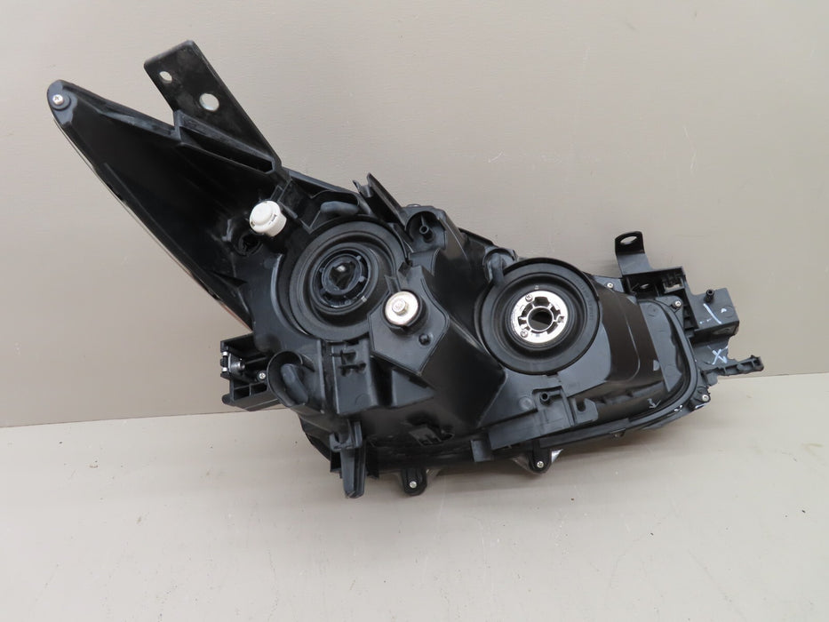 2017-2018 MAZDA 3 FRONT LEFT DRIVER SIDE HEADLIGHT HEAD LAMP HALOGEN OEM