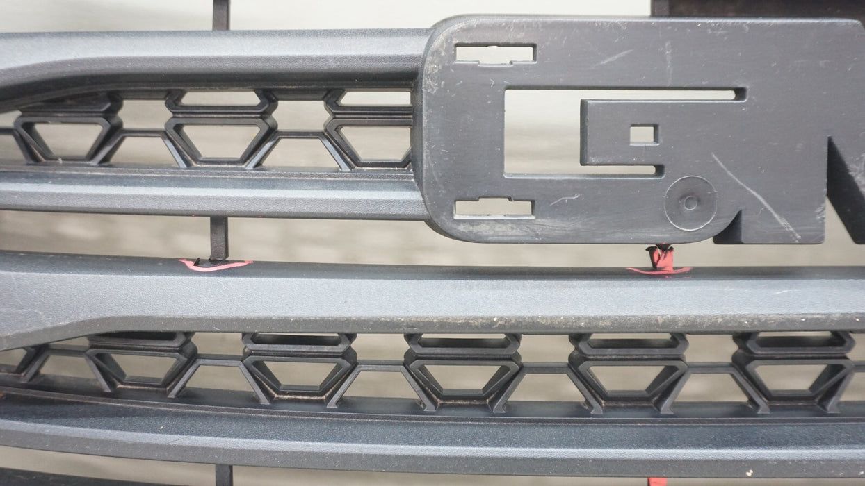 2017-2019 GMC ACADIA SLE FRONT BUMPER RADIATOR GRILLE OEM 23159133