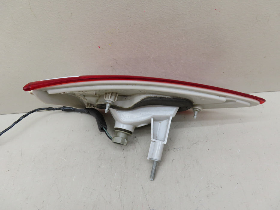 2013-2016 FORD ESCAPE REAR RIGHT PASSENGER SIDE TAIL LIGHT INNER OEM
