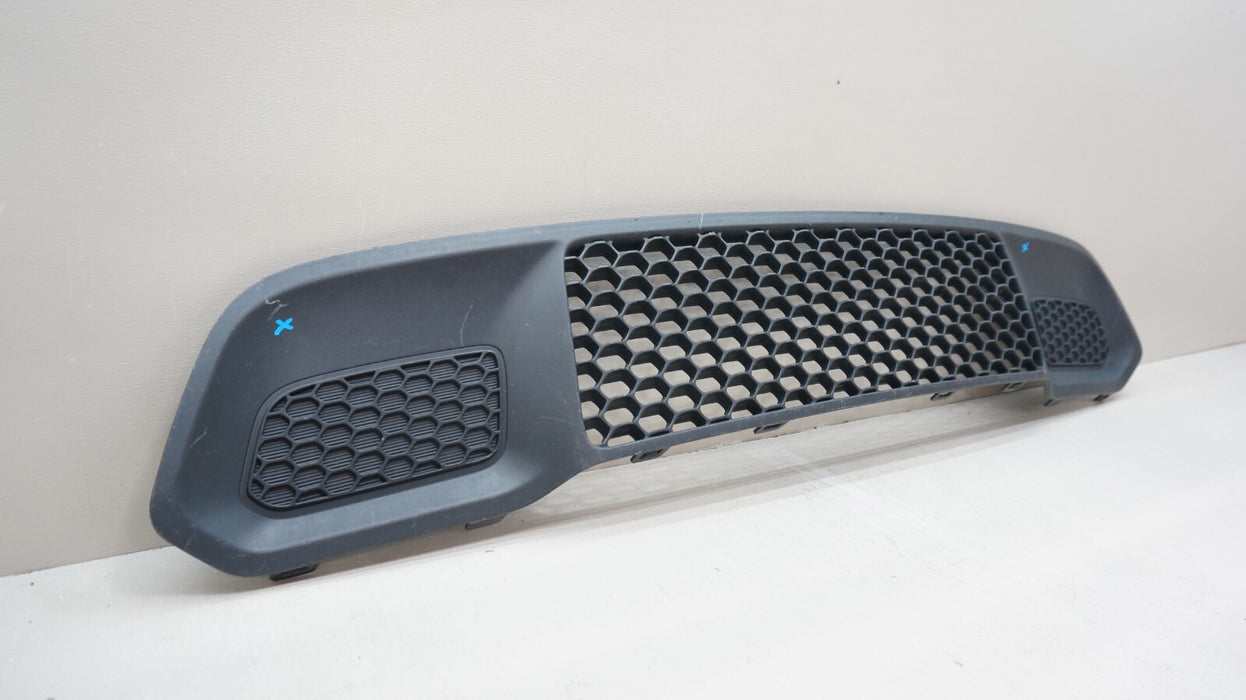 2017-2022 JEEP GRAND CHEROKEE FRONT LOWER BUMPER GRILLE OEM 68262006AB