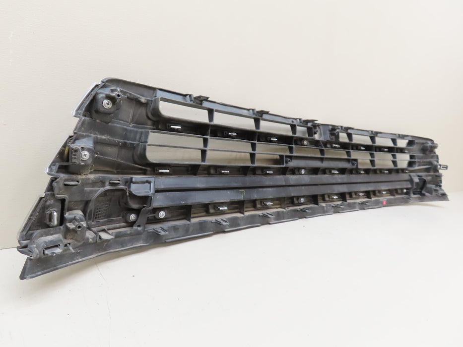 2017-2019 TOYOTA HIGHLANDER FRONT BUMPER RADIATOR GRILLE GRILL OEM
