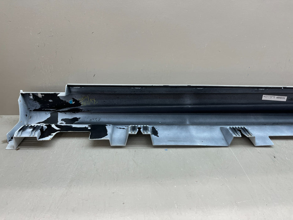 2020-2025 MERCEDES GLE RH RIGHT SIDE SKIRT ROCKER MOLDING A 167 698 23 01 OEM