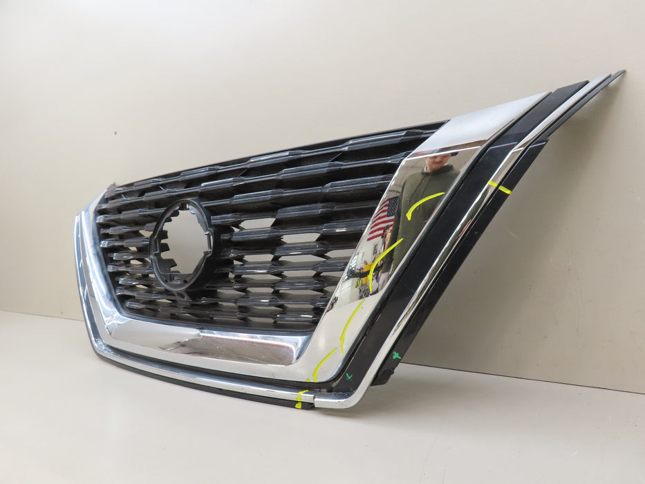 2021-2023 NISSAN ROGUE FRONT RADIATOR GRILL GRILLE OEM
