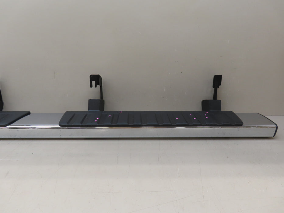 2015-2019 CHEVROLET/GMC SILVERADO-SIERRA 2500 3500 LEFT DRIVER RUNNING BOARD OEM