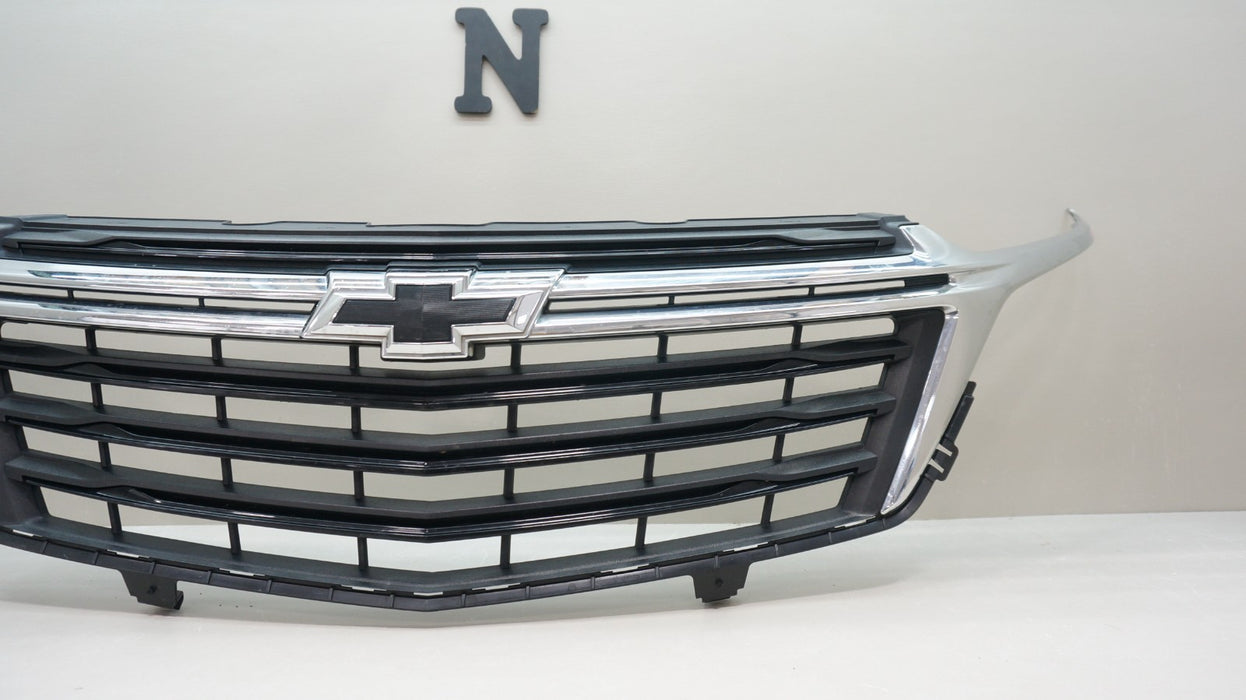 2022-2023 CHEVROLET EQUINOX FRONT BUMPER RADIATOR GRILLE OEM 84792996