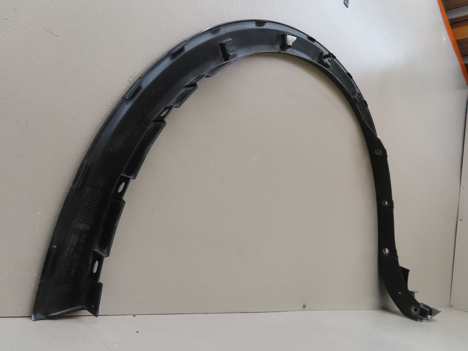 2020-2023 FORD ESCAPE FRONT RIGHT PASSENGER WHEEL ARCH FENDER FLARE OEM