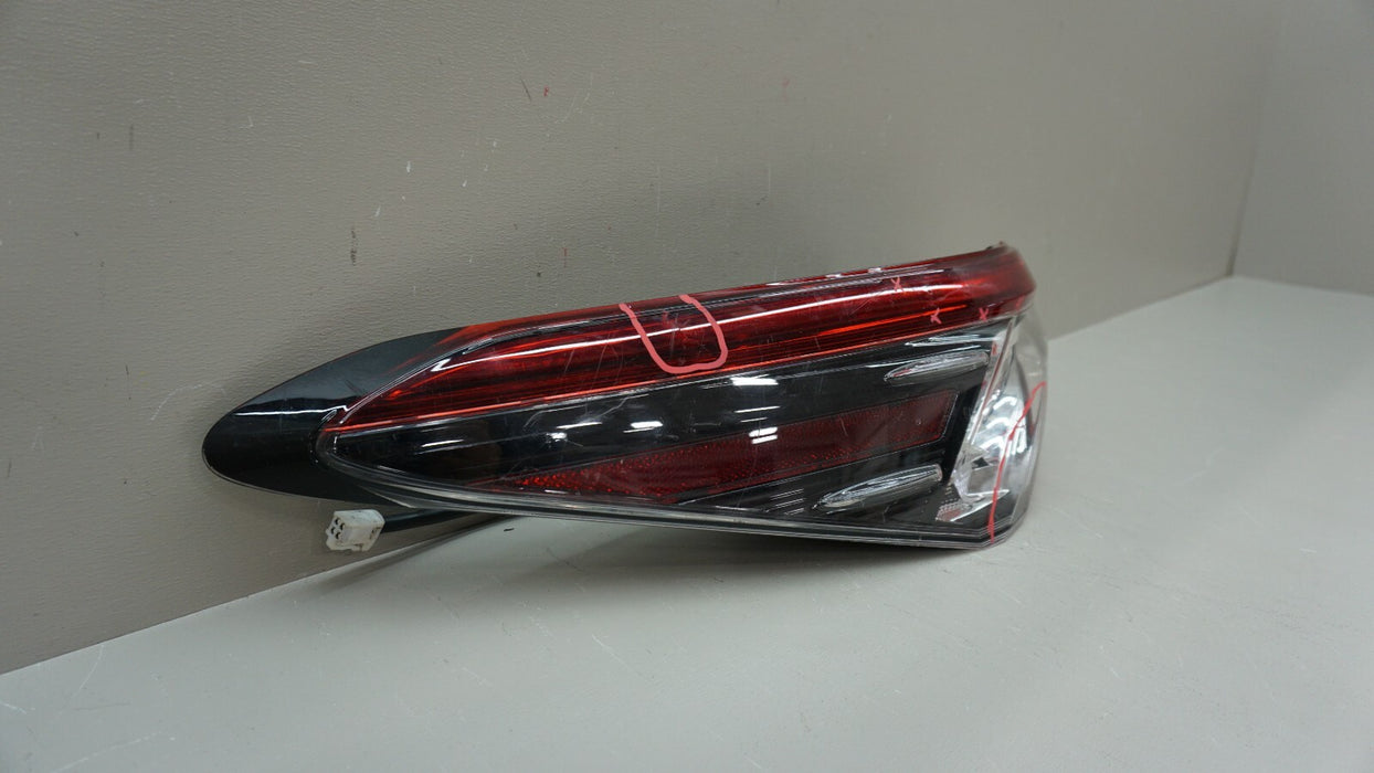 2021-2023 TOYOTA CAMRY REAR LH LEFT DRIVER SIDE TAIL LIGHT OEM