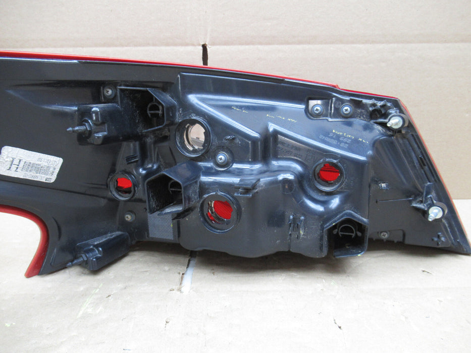 2016 2017 2018 NISSAN ALTIMA RIGHT PASSENGER TAILLIGHT BRAKE LAMP OEM
