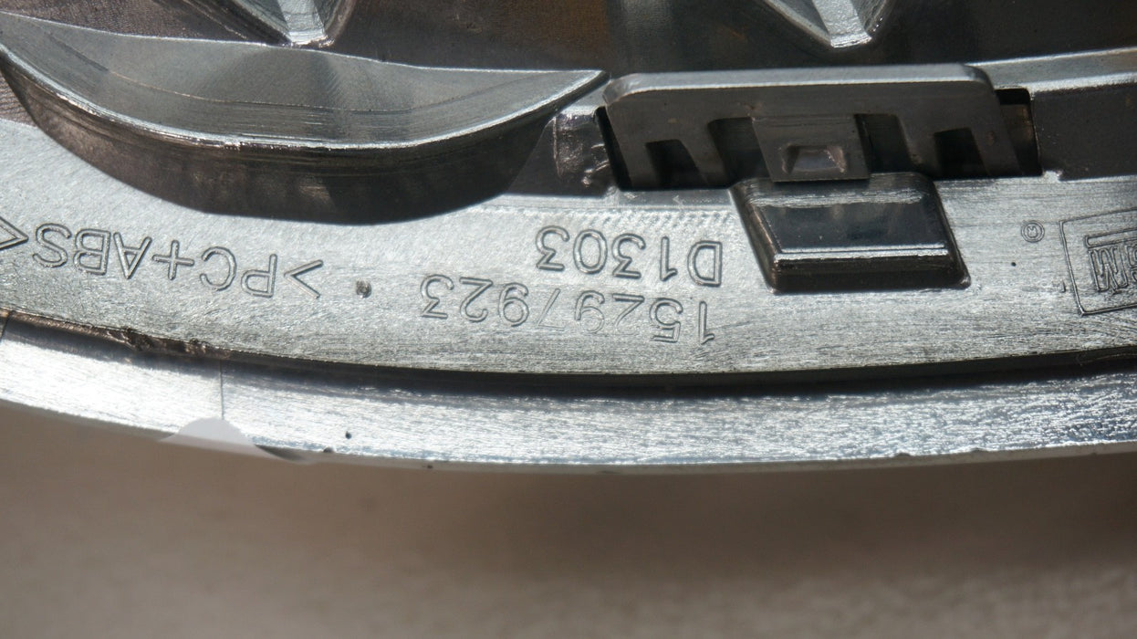 2008-2012 BUICK ENCLAVE FRONT UPPER BUMPER RADIATOR GRILLE OEM 25901369