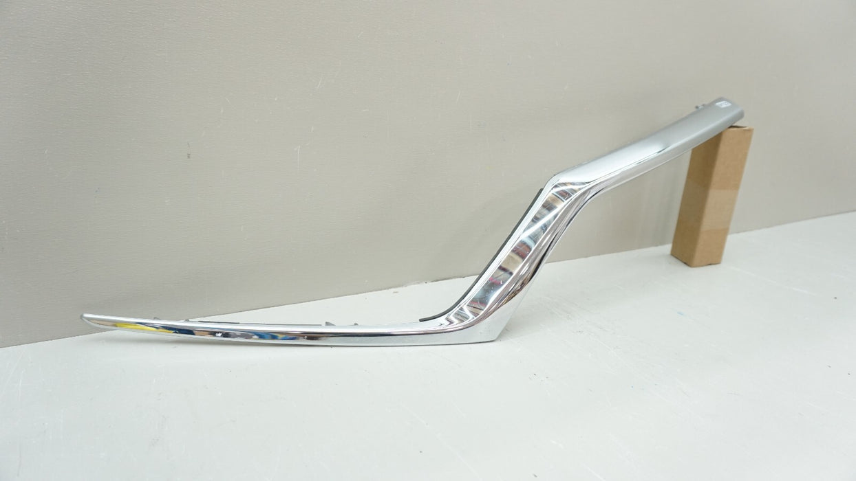 2017-2019 HONDA CR-V CRV FRONT RH RIGHT GRILLE CHROME TRIM OEM 71123-TLA-A000