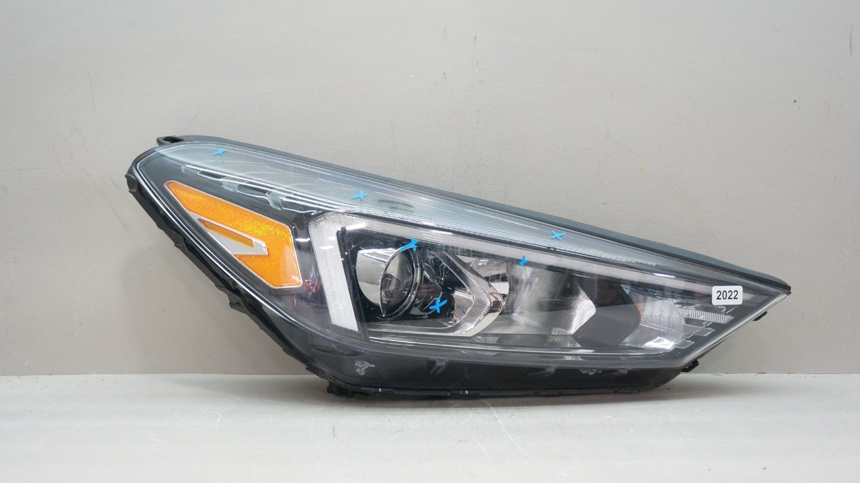2019-2021 HYUNDAI TUCSON FRONT RIGHT PASSENGER SIDE HALOGEN HEADLIGHT OEM