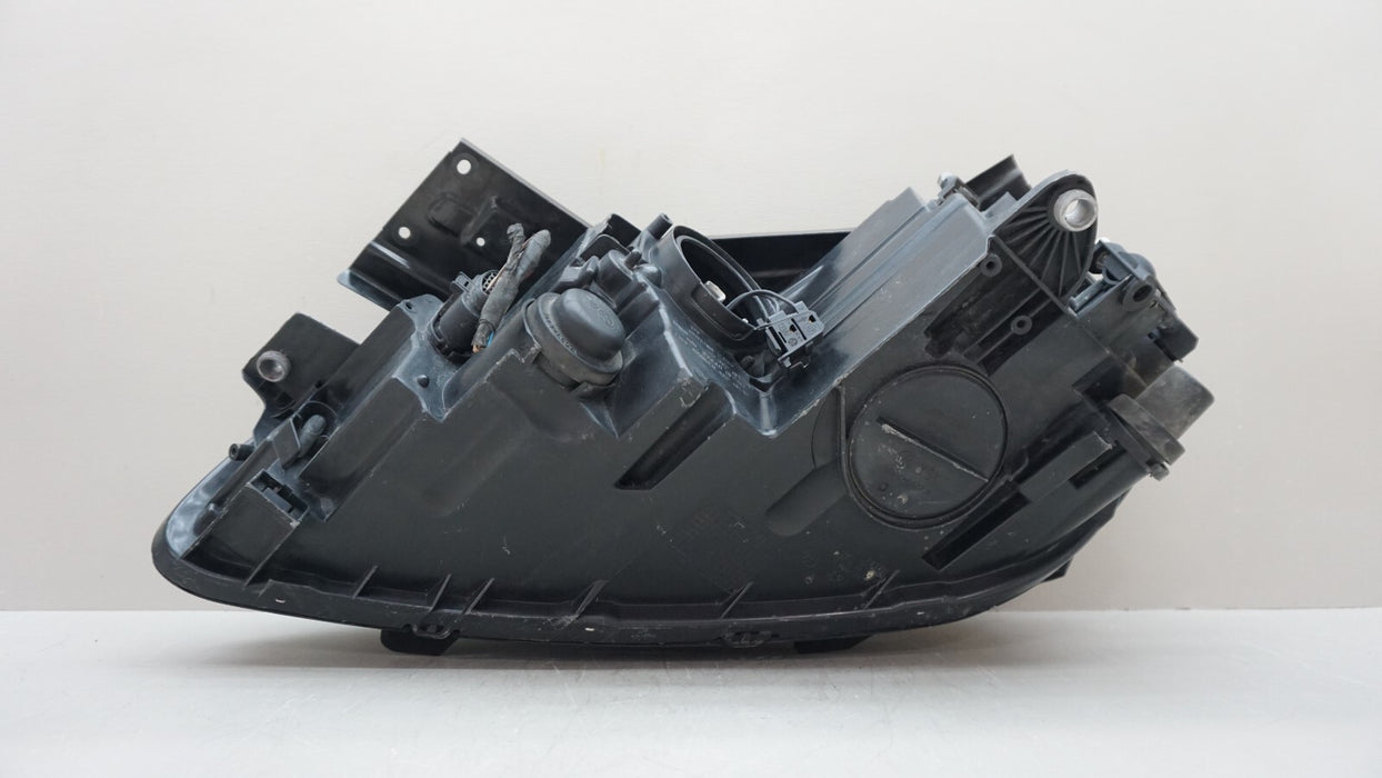 2012-2015 VOLKSWAGEN PASSAT FRONT RIGHT PASSENGER SIDE HALOGEN HEADLIGHT OEM