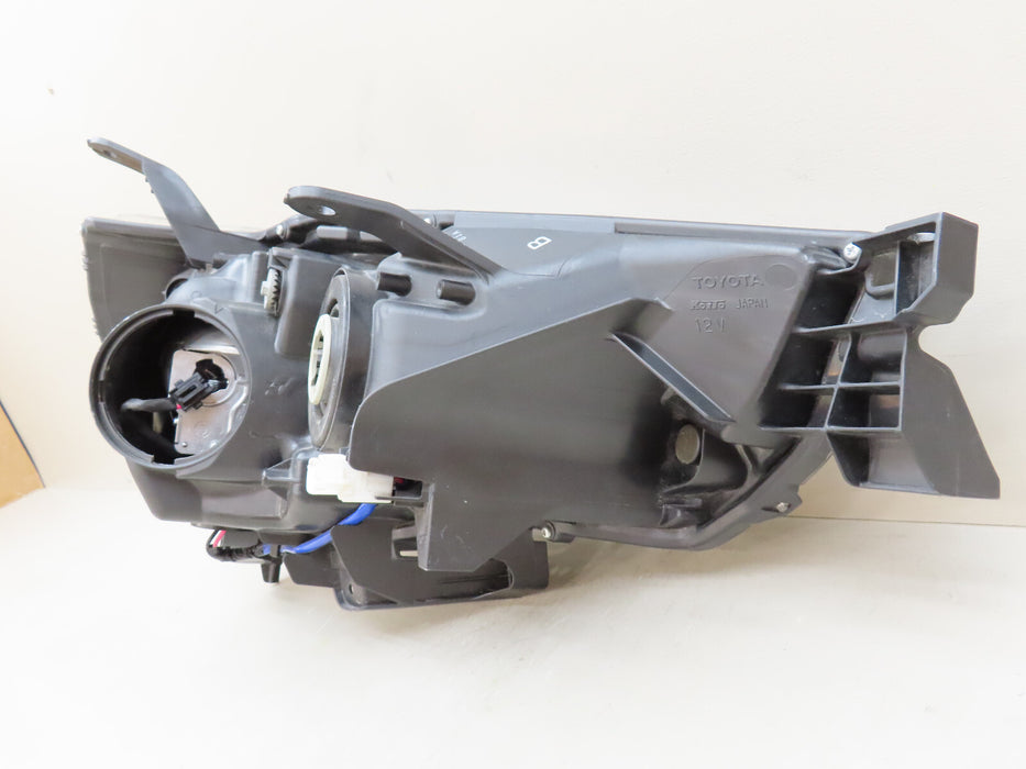 2014-2020 TOYOTA 4RUNNER FRONT LEFT DRIVER SIDE HEADLIGHT HALOGEN OEM