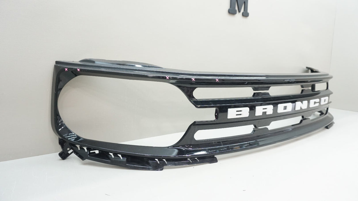 2021-2022 FORD BRONCO FRONT BUMPER GRILLE GRILL OEM M1PB-8200