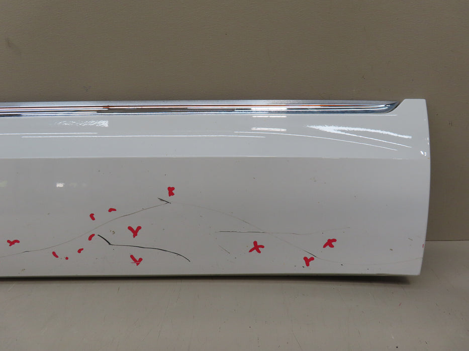 2018-2025 VOLKSWAGEN ATLAS FRONT RIGHT PASSENGER SIDE LOWER DOOR MOLDING OEM